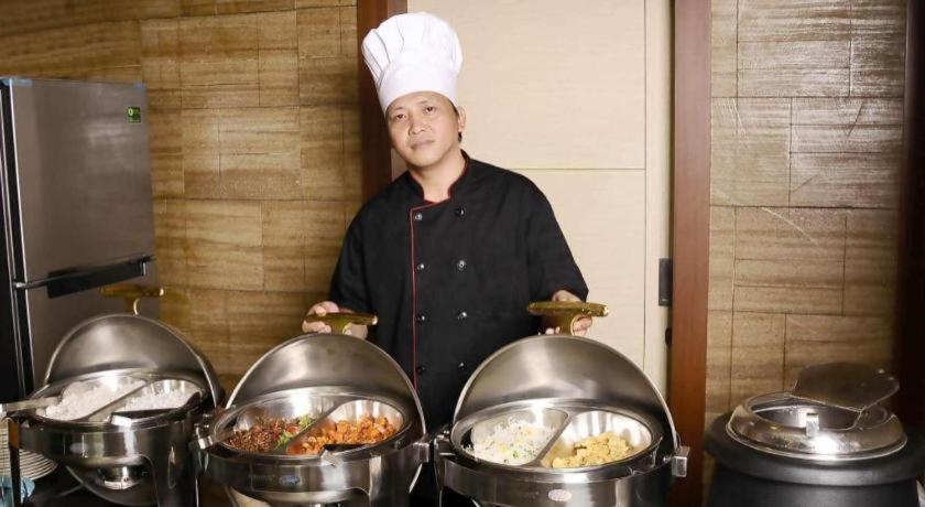 Biz Boulevard Hotel Манадо Экстерьер фото